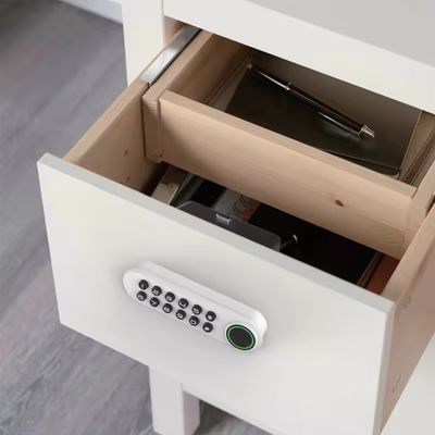 Fechadura de gabinete inteligente de porta de vidro com rede de dentes azuis e RFID sem chave eletrônica